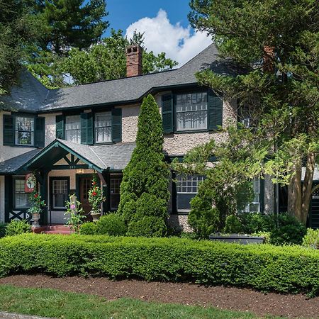 Pinecrest Bed & Breakfast 애쉬빌 외부 사진