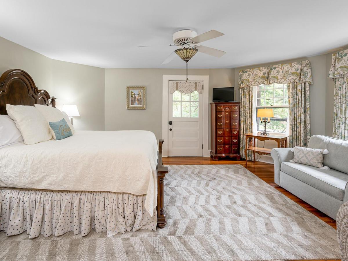 Pinecrest Bed & Breakfast 애쉬빌 외부 사진