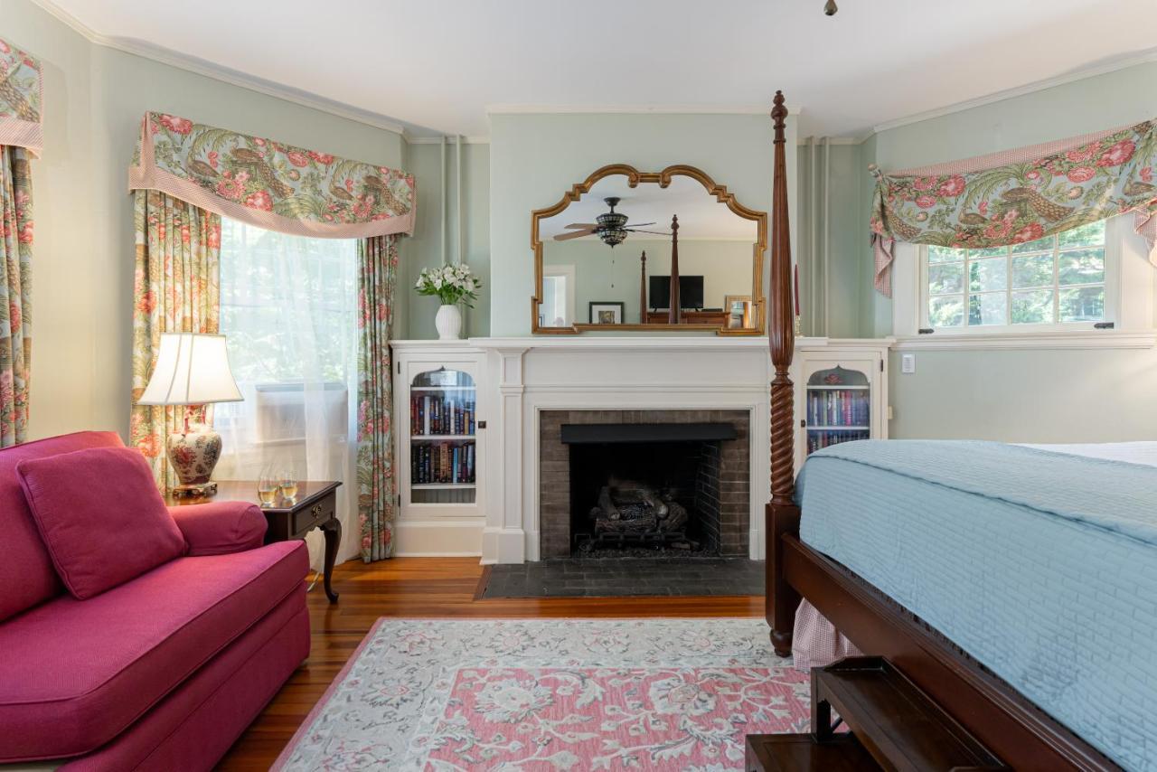 Pinecrest Bed & Breakfast 애쉬빌 객실 사진