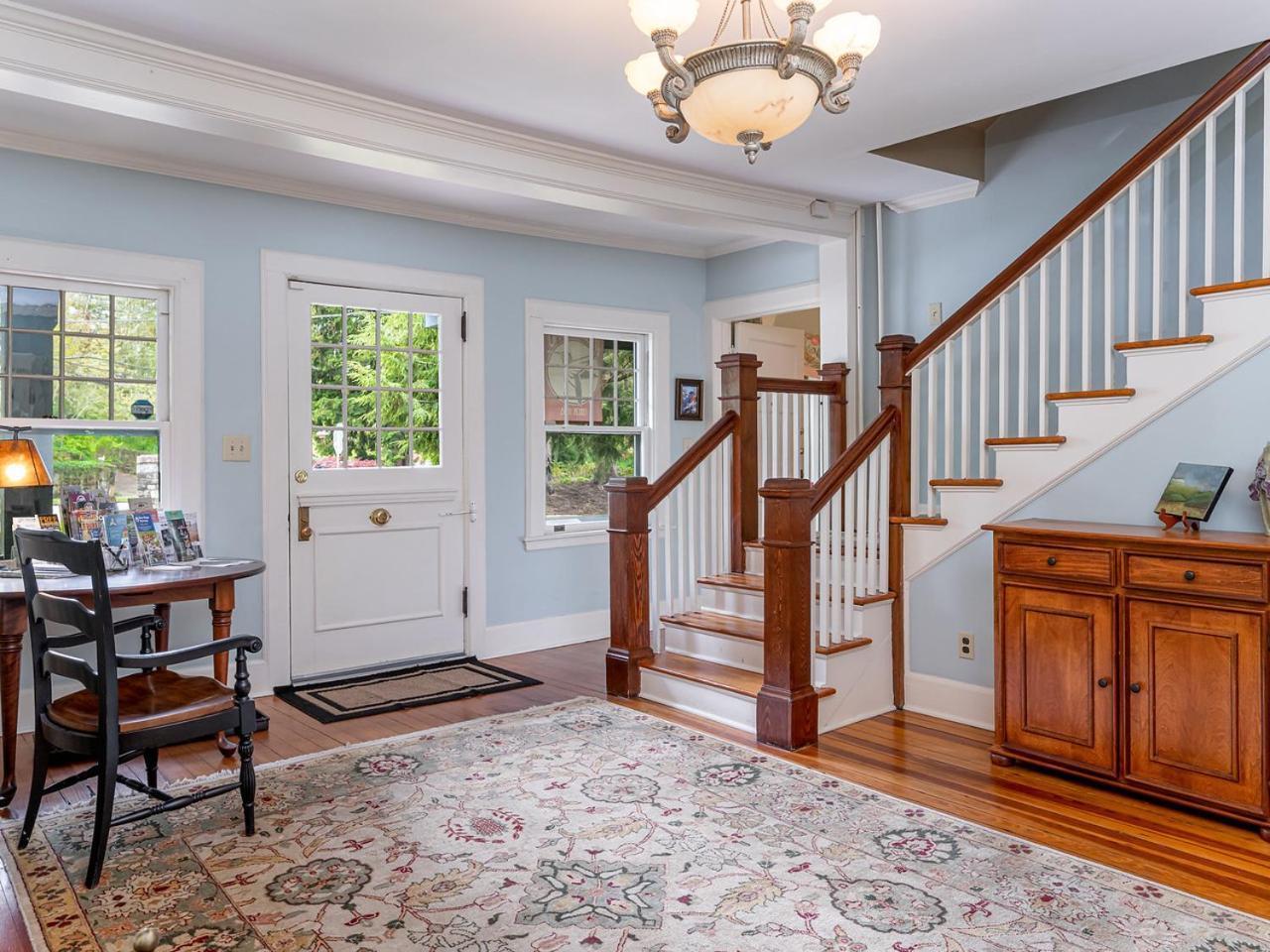 Pinecrest Bed & Breakfast 애쉬빌 외부 사진